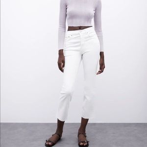 Zara White Dreed Flare Jeans New with Tags Size 2